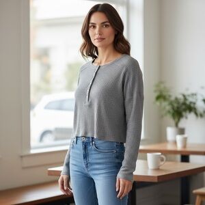 Garage Women's M Oversized Boxy Waffle‎ Weave Cropped Knit Top